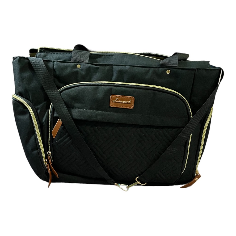 Diaper bag with separate universal pocket for breast pump